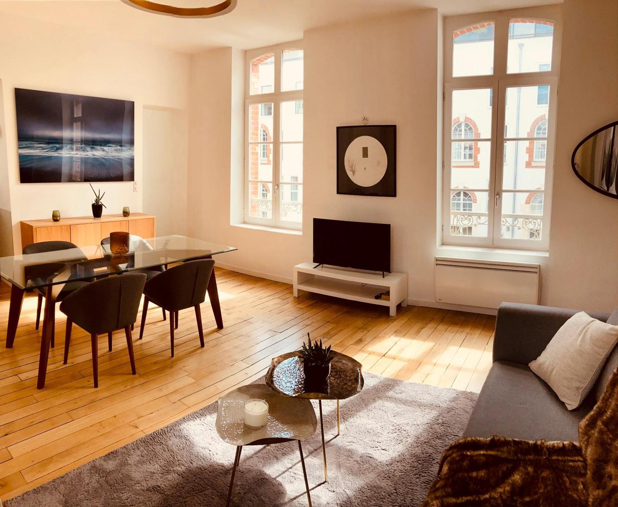 So Guest- Luxueux Appartement, Ancienne Maison De Champagne Proche Cathedrale แร็งส์ ภายนอก รูปภาพ