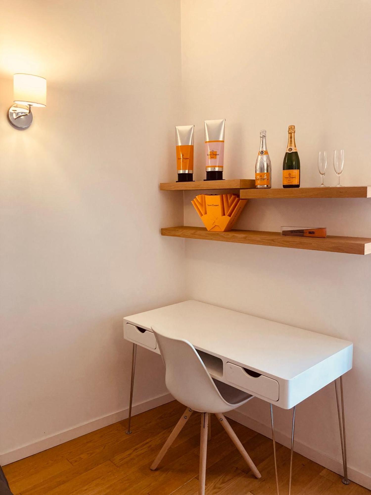 So Guest- Luxueux Appartement, Ancienne Maison De Champagne Proche Cathedrale แร็งส์ ภายนอก รูปภาพ