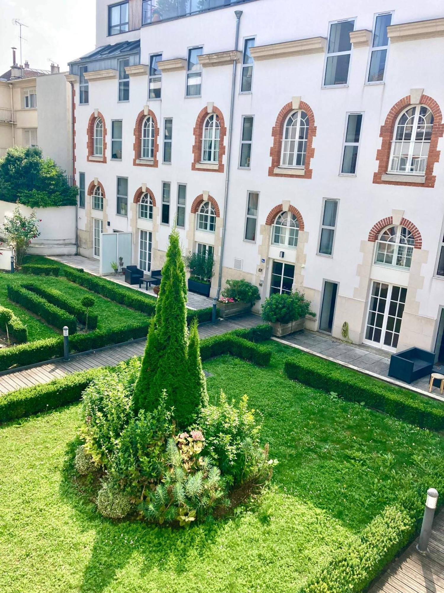 So Guest- Luxueux Appartement, Ancienne Maison De Champagne Proche Cathedrale แร็งส์ ภายนอก รูปภาพ